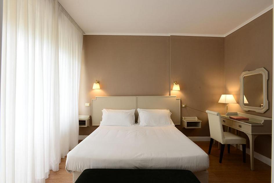 Silva Hotel Splendid Fiuggi Ngoại thất bức ảnh